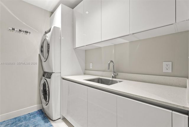 515 Valencia Ave 403, Coral Gables, FL 33134