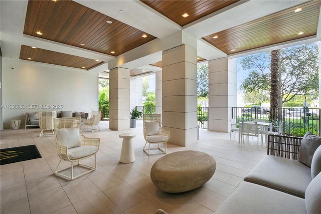 515 Valencia Ave 403, Coral Gables, FL 33134