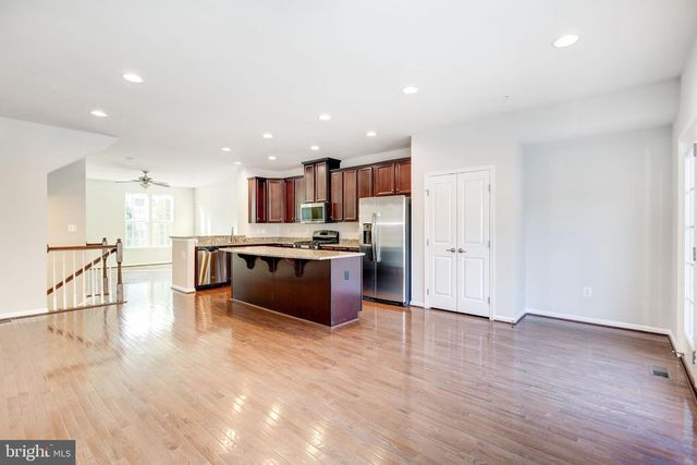 7316 SUMMIT ROCK RD, Elkridge, MD 21075