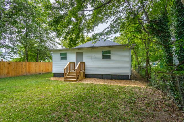 1014 Lee Avenue, Rossville, GA 30741