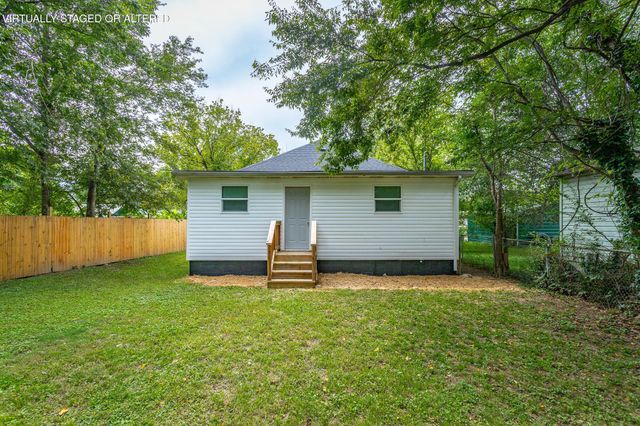 1014 Lee Avenue, Rossville, GA 30741