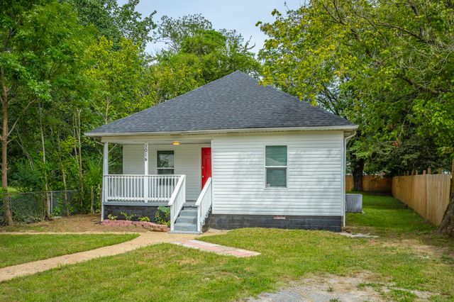1014 Lee Avenue, Rossville, GA 30741