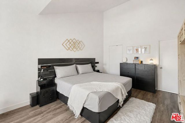 7211 Cozycroft Avenue 50, Winnetka, CA 91306