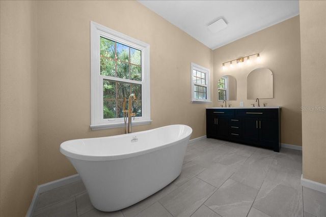 7808 NE 75TH STREET, Gainesville, FL 32609