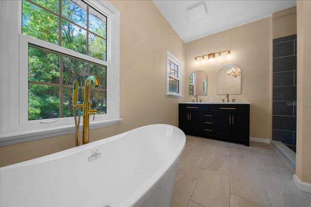 7808 NE 75TH STREET, Gainesville, FL 32609