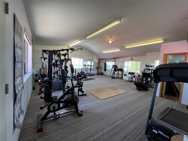 6487 Calle Kryshanna, Santa Fe, NM 87507