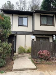 4266 Lake Ridge Drive, Raleigh, NC 27604