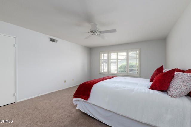 40218 Village 40, Camarillo, CA 93012