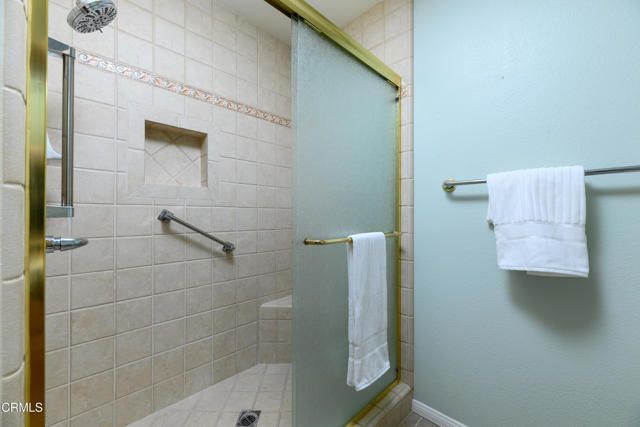 40218 Village 40, Camarillo, CA 93012