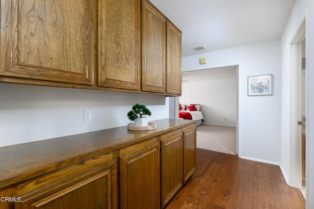 40218 Village 40, Camarillo, CA 93012