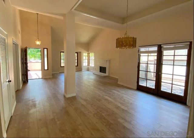 12592 Heatherfield Ln, San Diego, CA 92128