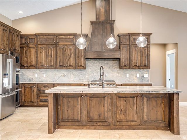 1627 E LAKEVIEW LN, Eagle Mountain, UT 84005