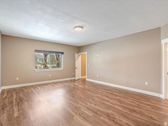 1627 E LAKEVIEW LN, Eagle Mountain, UT 84005