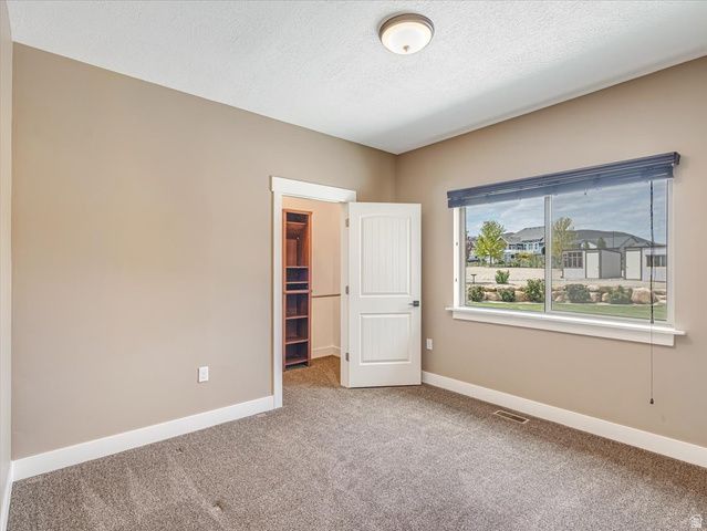 1627 E LAKEVIEW LN, Eagle Mountain, UT 84005