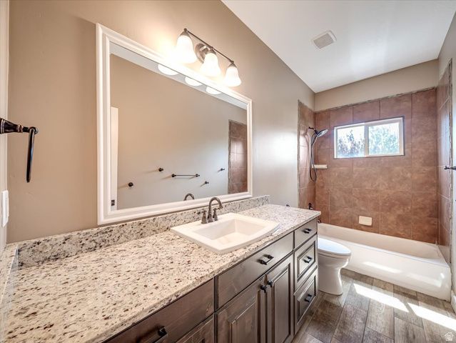 1627 E LAKEVIEW LN, Eagle Mountain, UT 84005