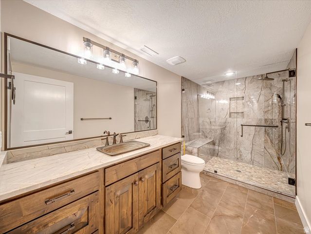 1627 E LAKEVIEW LN, Eagle Mountain, UT 84005
