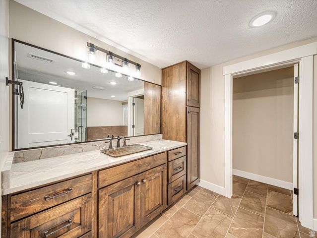 1627 E LAKEVIEW LN, Eagle Mountain, UT 84005