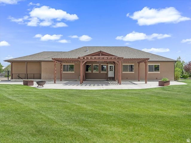 1627 E LAKEVIEW LN, Eagle Mountain, UT 84005