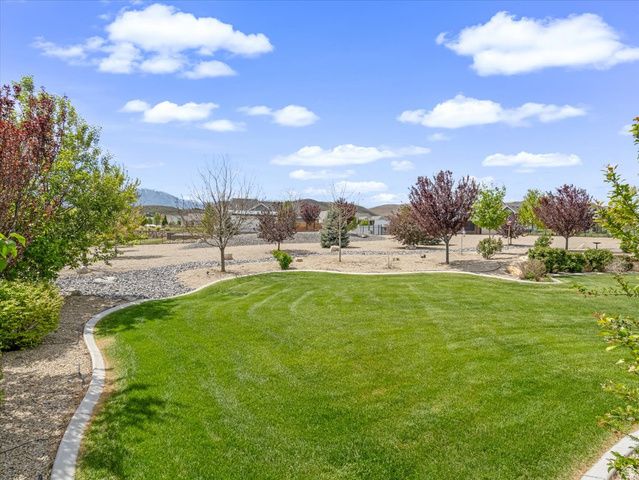 1627 E LAKEVIEW LN, Eagle Mountain, UT 84005