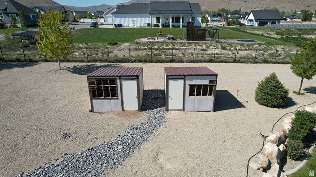 1627 E LAKEVIEW LN, Eagle Mountain, UT 84005