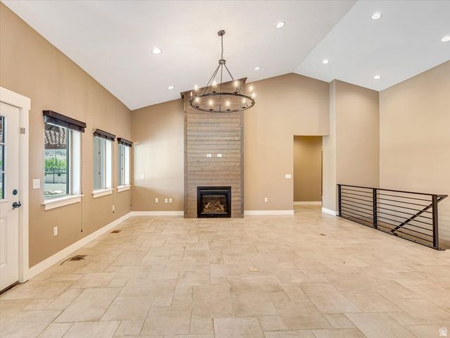 1627 E LAKEVIEW LN, Eagle Mountain, UT 84005