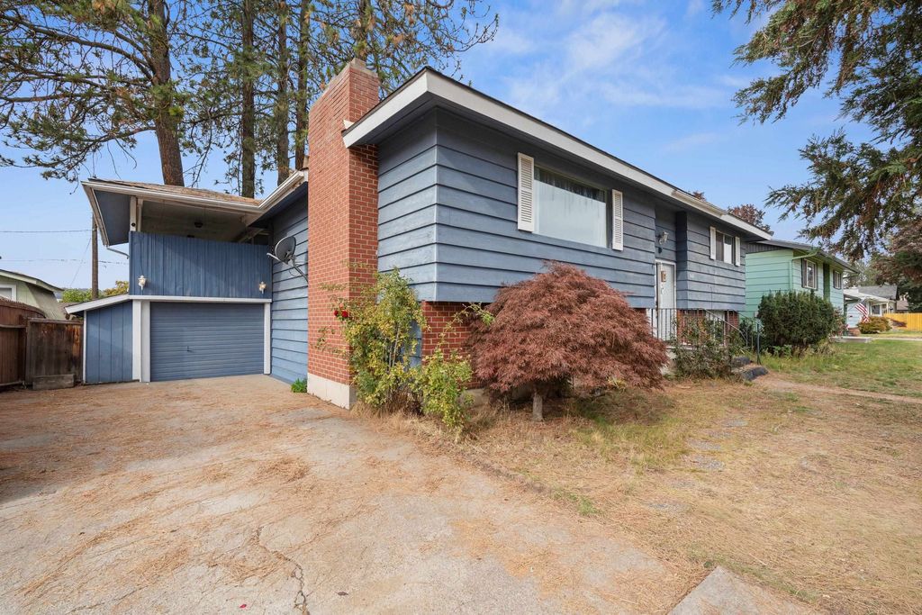6611 N Windsor St, Spokane, WA 99208 photo 2