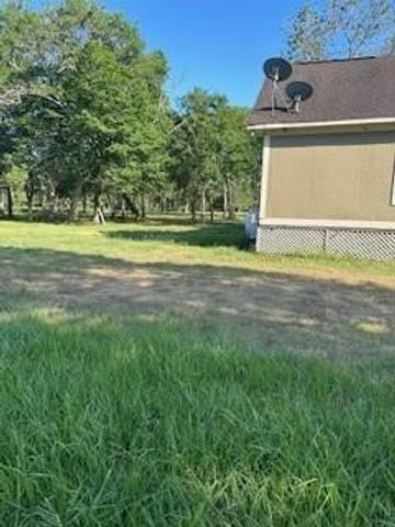 7207 County Road 194, Alvin, TX 77511