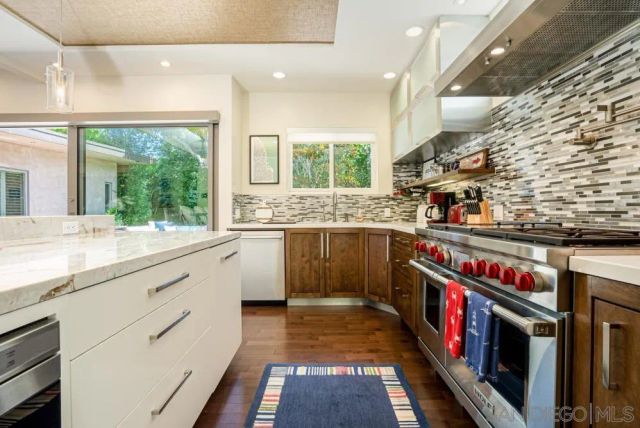 7967 Paseo Del Ocaso, La Jolla, CA 92037