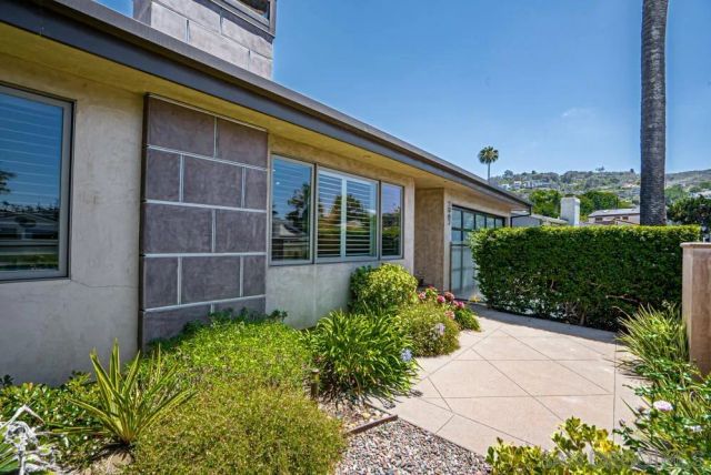 7967 Paseo Del Ocaso, La Jolla, CA 92037