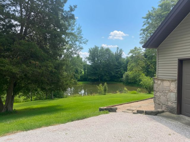5286 N 600 W, Worthington, IN 47471