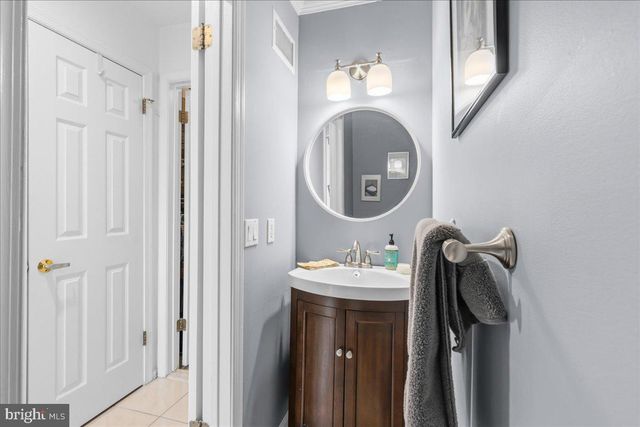 57 W COUNTRYSIDE DRIVE DR, Princeton, NJ 08540