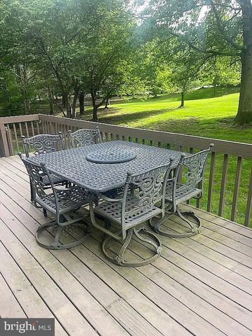 57 W COUNTRYSIDE DRIVE DR, Princeton, NJ 08540