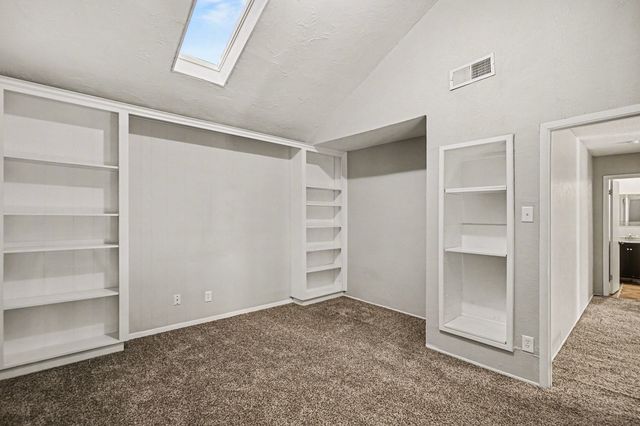 1606 Hawthorne Drive, Arlington, TX 76012