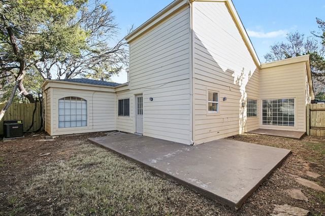 1606 Hawthorne Drive, Arlington, TX 76012