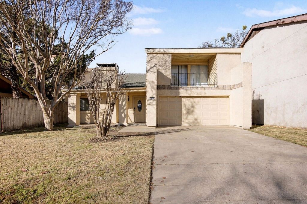 1606 Hawthorne Drive, Arlington, TX 76012