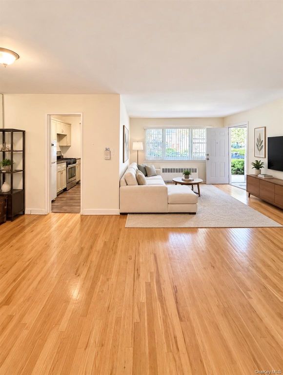 6711 150 Street 362A, Flushing, NY 11367 — photo 2
