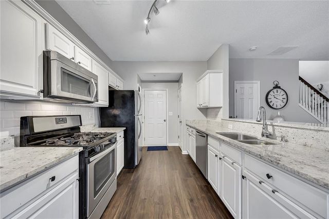 254 Regent Square, Woodstock, GA 30188