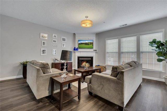 254 Regent Square, Woodstock, GA 30188