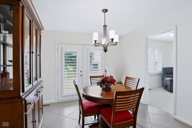748 Cottage Lane, Greenwood, IN 46143