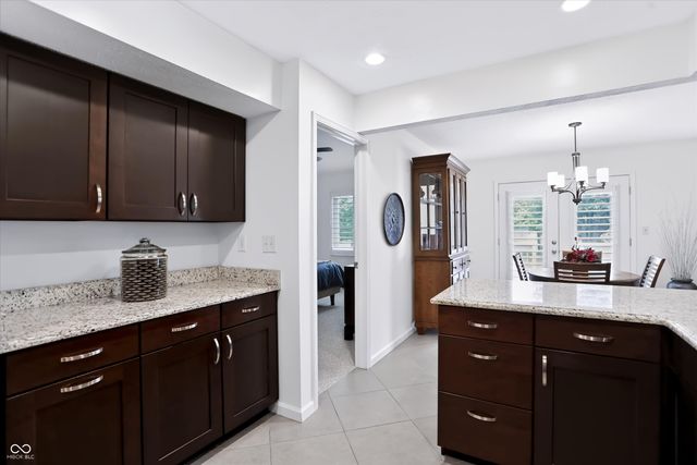 748 Cottage Lane, Greenwood, IN 46143