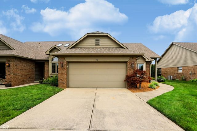 748 Cottage Lane, Greenwood, IN 46143