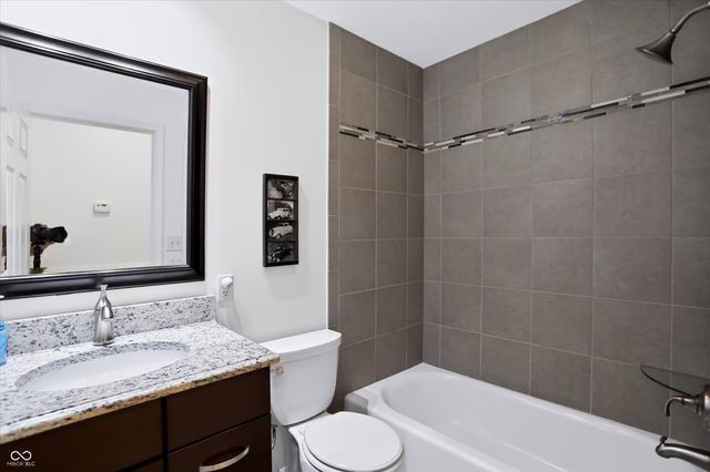 748 Cottage Lane, Greenwood, IN 46143