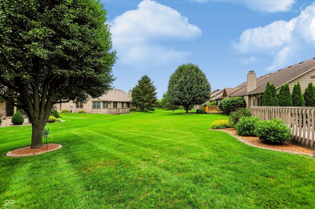 748 Cottage Lane, Greenwood, IN 46143