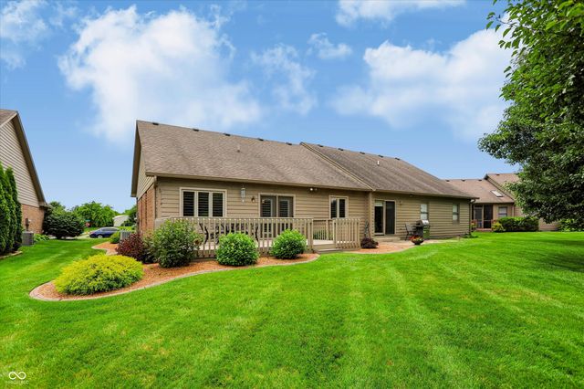 748 Cottage Lane, Greenwood, IN 46143