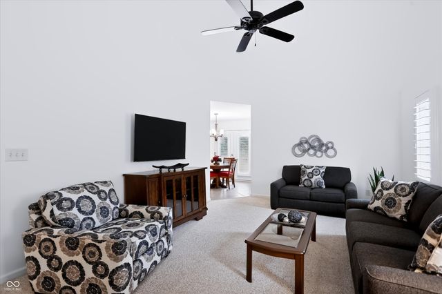 748 Cottage Lane, Greenwood, IN 46143