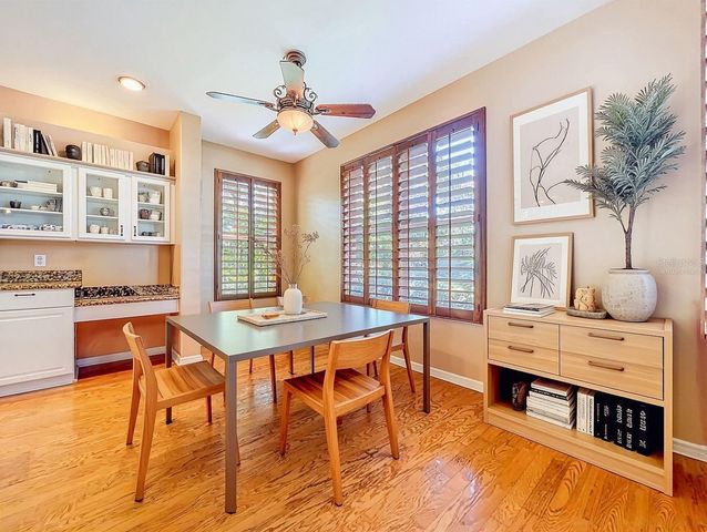 1858 LONGVIEW LN, Tarpon Springs, FL 34689