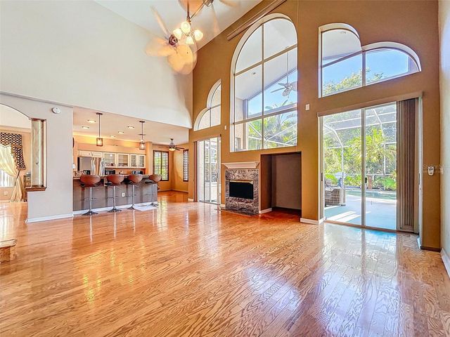 1858 LONGVIEW LN, Tarpon Springs, FL 34689