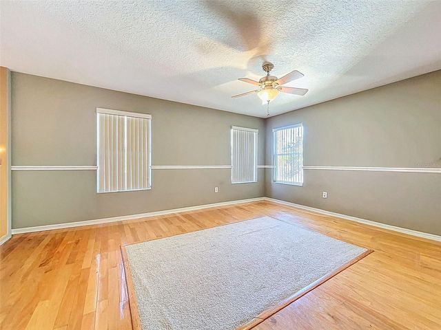 1858 LONGVIEW LN, Tarpon Springs, FL 34689