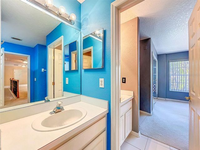 1858 LONGVIEW LN, Tarpon Springs, FL 34689