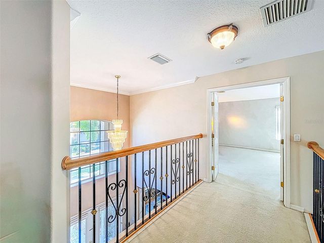 1858 LONGVIEW LN, Tarpon Springs, FL 34689